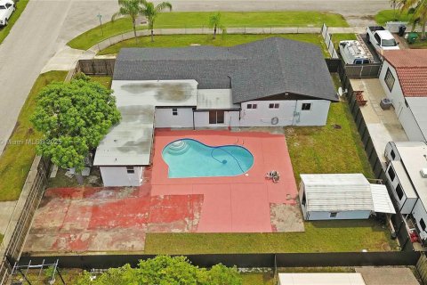 Villa ou maison à vendre à Homestead, Floride: 5 chambres, 177.35 m2 № 1922135 - photo 29