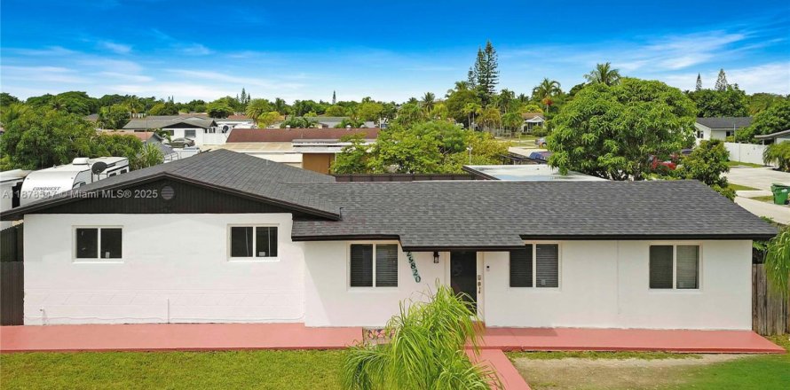 Villa ou maison à Homestead, Floride 5 chambres, 177.35 m2 № 1922135
