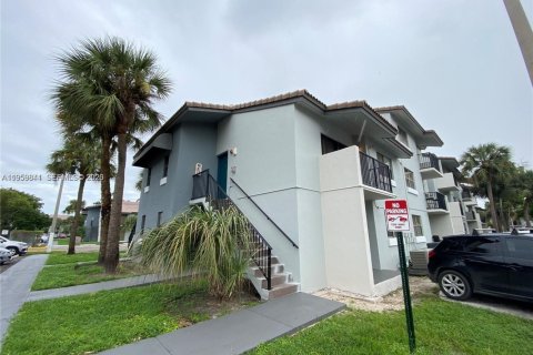 Condo in Hialeah, Florida, 1 bedroom № 2020015