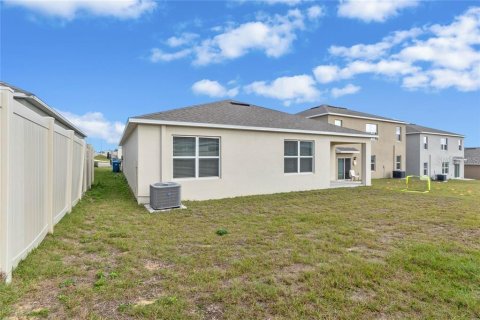 Villa ou maison à vendre à Davenport, Floride: 4 chambres, 173.45 m2 № 1675769 - photo 14