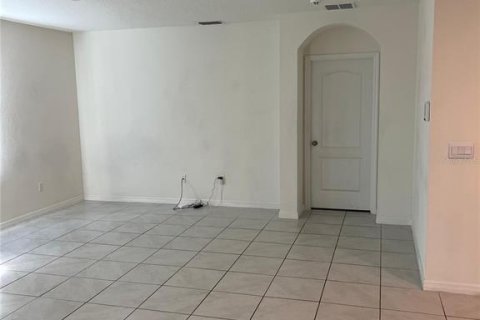 Villa ou maison à vendre à Davenport, Floride: 4 chambres, 173.45 m2 № 1675769 - photo 2