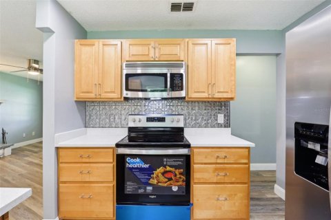 House in Edgewater, Florida 3 bedrooms, 153.85 sq.m. № 1757213 - photo 16