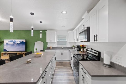 Купить виллу или дом в Тампа, Флорида 9 комнат, 168.71м2, № 2280401 - фото 8