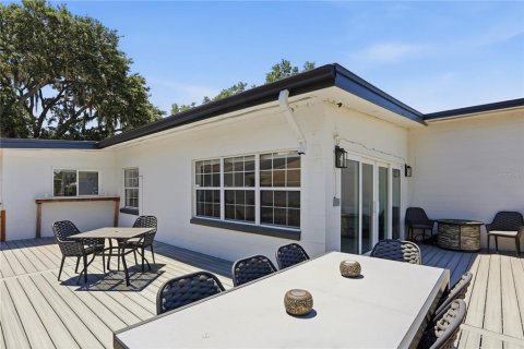 House in Orlando, Florida 3 bedrooms, 162.39 sq.m. № 2208490 - photo 26