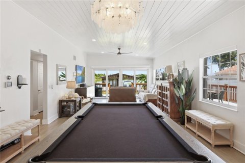 House in Orlando, Florida 3 bedrooms, 162.39 sq.m. № 2208490 - photo 9