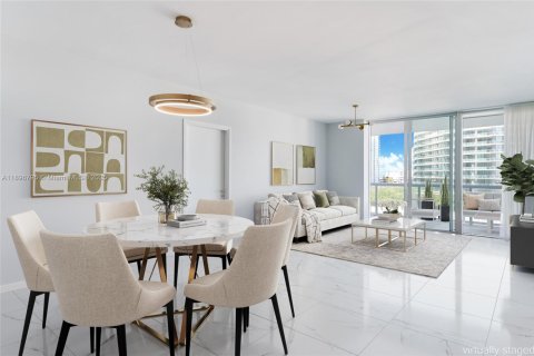 Condo in Miami Beach, Florida, 2 bedrooms  № 1953629 - photo 9