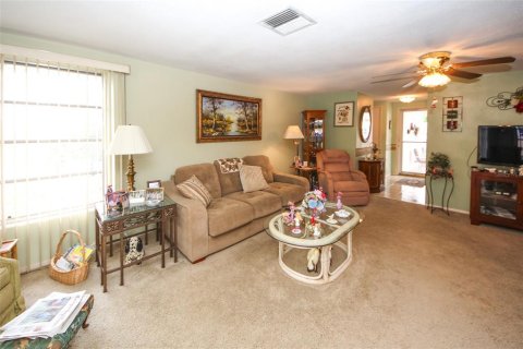 Casa en venta en Port Richey, Florida, 2 dormitorios, 98.48 m2 № 1822679 - foto 9