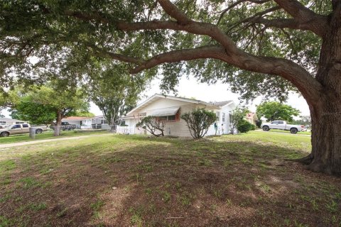 Casa en venta en Port Richey, Florida, 2 dormitorios, 98.48 m2 № 1822679 - foto 2