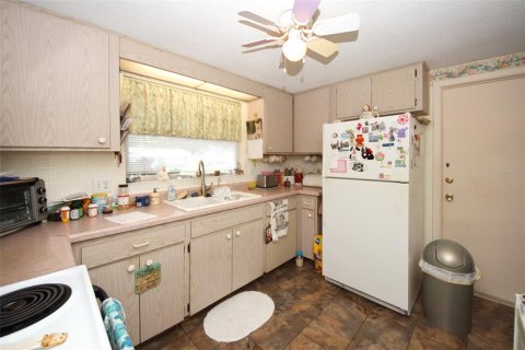 Casa en venta en Port Richey, Florida, 2 dormitorios, 98.48 m2 № 1822679 - foto 8