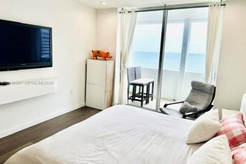 Condominio en alquiler en Bal Harbour, Florida, 2 dormitorios, 104.79 m2 № 2002041 - foto 7