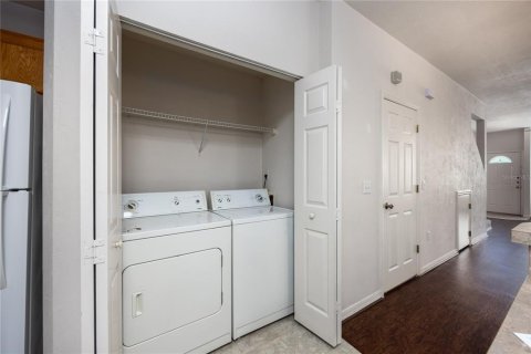Touwnhouse à vendre à Gainesville, Floride: 2 chambres, 103.49 m2 № 1649836 - photo 18