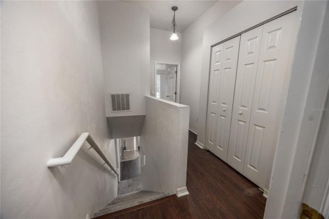 Touwnhouse à vendre à Gainesville, Floride: 2 chambres, 103.49 m2 № 1649836 - photo 19