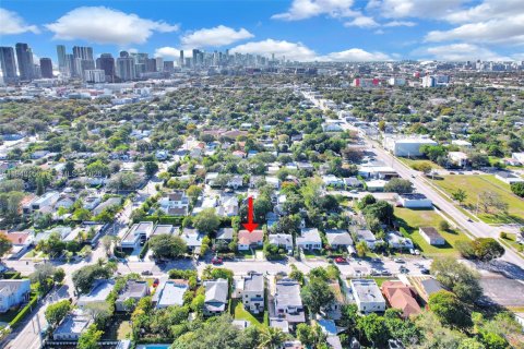 Снять в аренду виллу или дом в Майами, Флорида 3 спальни, 144.74м2, № 2006587 - фото 21