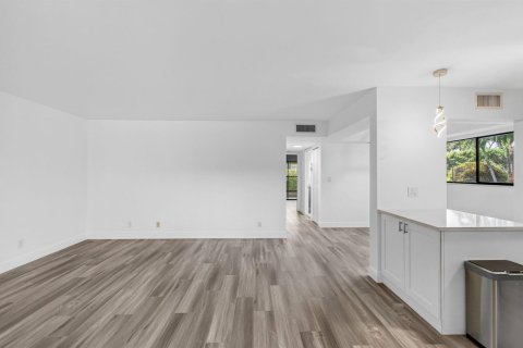Condominio en venta en Delray Beach, Florida, 2 dormitorios, 106.74 m2 № 2247193 - foto 13