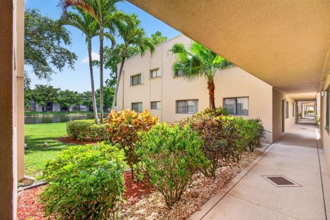 Condominio en venta en Delray Beach, Florida, 2 dormitorios, 106.74 m2 № 2247193 - foto 2