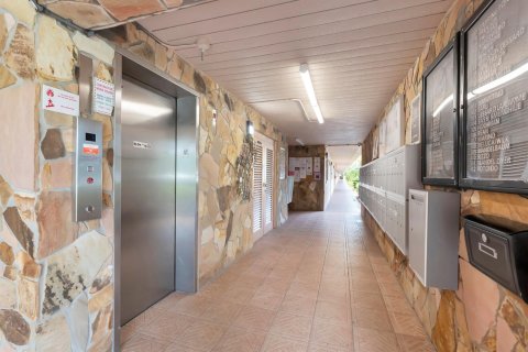 Condo in Boynton Beach, Florida, 2 bedrooms  № 1057978 - photo 1