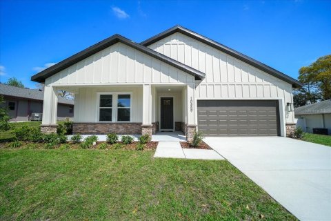 Casa en Spring Hill, Florida 4 dormitorios, 191.47 m2 № 2120936