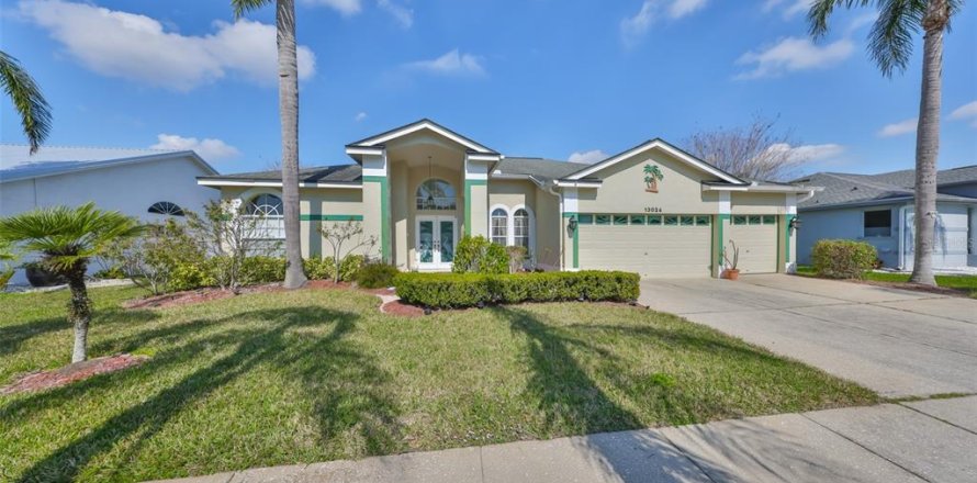 Casa en Riverview, Florida 4 dormitorios, 215.16 m2 № 1542447