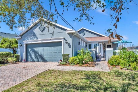 Casa en venta en Groveland, Florida, 3 dormitorios, 149.76 m2 № 1784818 - foto 1