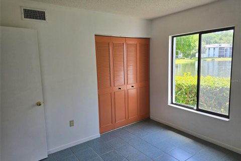 Condo in Tarpon Springs, Florida, 3 bedrooms  № 1785013 - photo 15