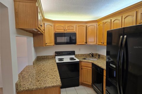 Condo in Tarpon Springs, Florida, 3 bedrooms  № 1785013 - photo 19