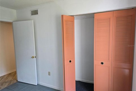 Condo in Tarpon Springs, Florida, 3 bedrooms  № 1785013 - photo 16