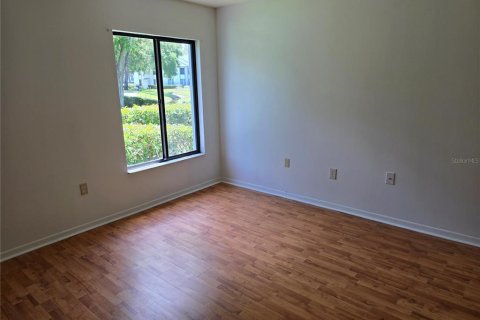 Condo in Tarpon Springs, Florida, 3 bedrooms  № 1785013 - photo 8