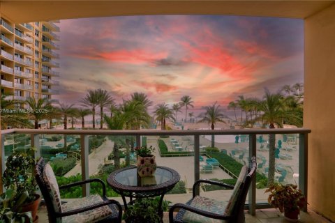 Condominio en venta en Hollywood, Florida, 1 dormitorio, 69.21 m2 № 1923106 - foto 14