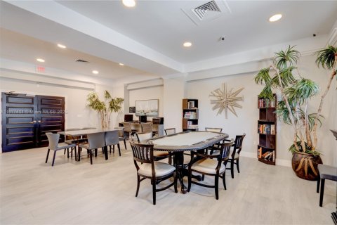 Condominio en venta en Hollywood, Florida, 1 dormitorio, 69.21 m2 № 1923106 - foto 24