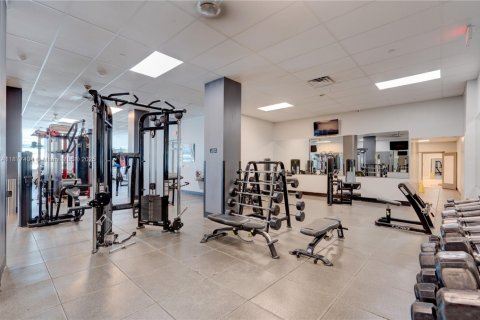 Condominio en venta en Hollywood, Florida, 1 dormitorio, 69.21 m2 № 1923106 - foto 28