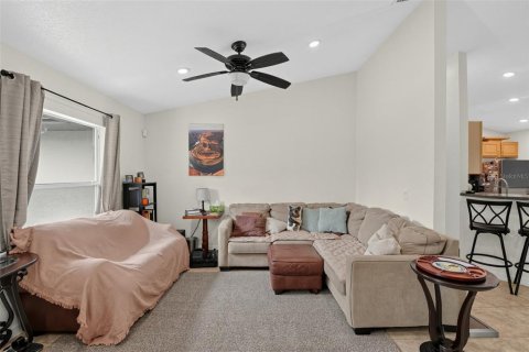Villa ou maison à vendre à Port Charlotte, Floride: 3 chambres, 129.69 m2 № 2408409 - photo 15