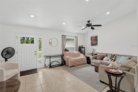 Villa ou maison à vendre à Port Charlotte, Floride: 3 chambres, 129.69 m2 № 2408409 - photo 11