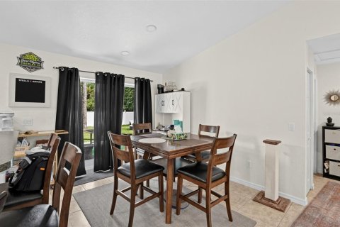 Villa ou maison à vendre à Port Charlotte, Floride: 3 chambres, 129.69 m2 № 2408409 - photo 20