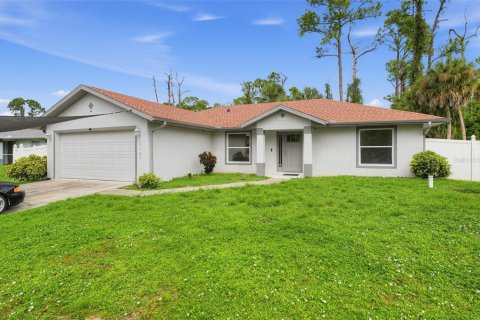 Villa ou maison à vendre à Port Charlotte, Floride: 3 chambres, 129.69 m2 № 2408409 - photo 8
