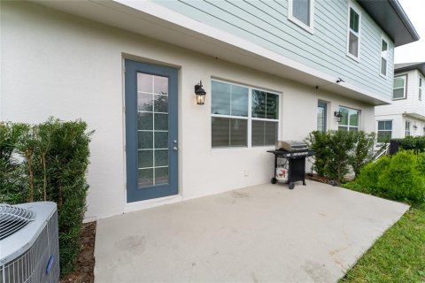 Townhouse in Davenport, Florida 3 bedrooms, 150.87 sq.m. № 1854321 - photo 26