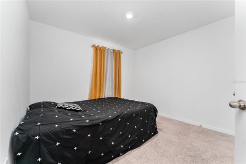 Townhouse in Davenport, Florida 3 bedrooms, 150.87 sq.m. № 1854321 - photo 20