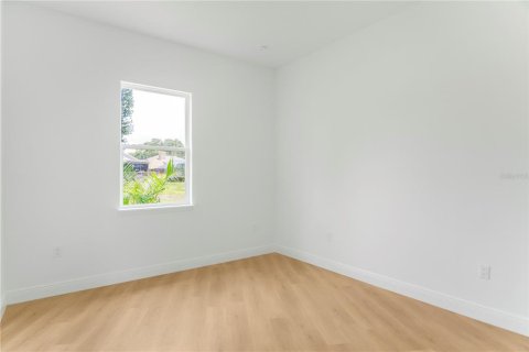 House in Apopka, Florida 4 bedrooms, 161.19 sq.m. № 1808527 - photo 20