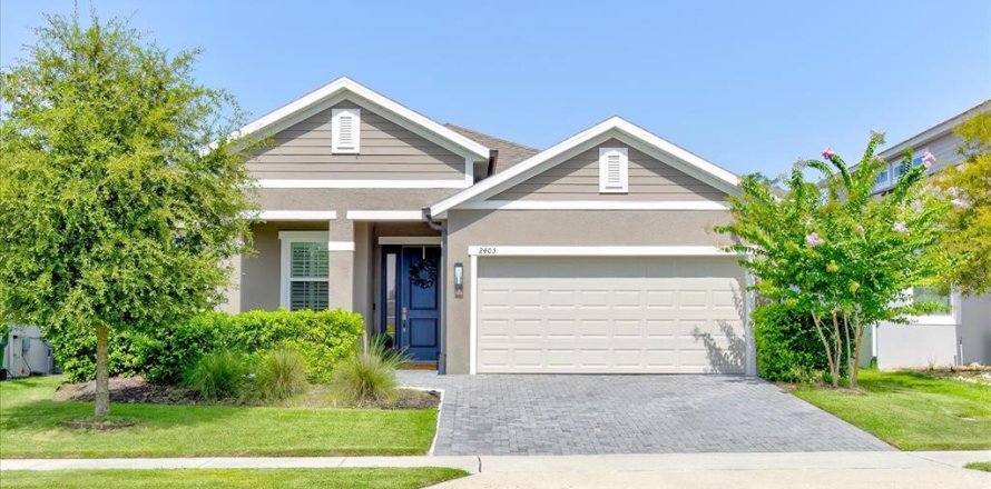 House in Mount Dora, Florida 3 bedrooms, 184.23 sq.m. № 2223626
