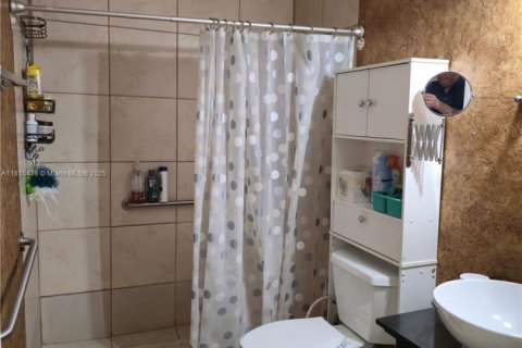 Touwnhouse à vendre à Boca Raton, Floride: 3 chambres, 134.89 m2 № 1934303 - photo 14