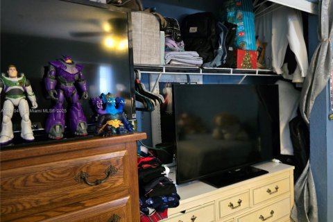 Touwnhouse à vendre à Boca Raton, Floride: 3 chambres, 134.89 m2 № 1934303 - photo 17