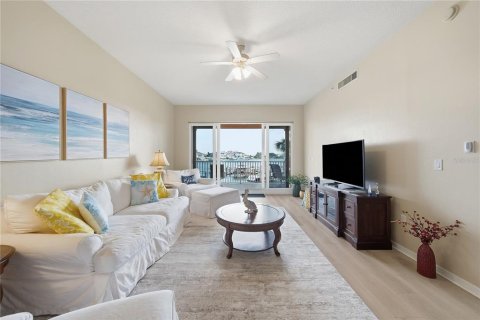 Copropriété à louer à Clearwater, Floride: 3 chambres, 167.5 m2 № 2413880 - photo 9