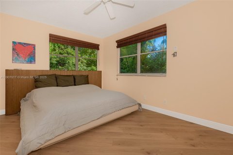 Townhouse in Pembroke Pines, Florida 3 bedrooms, 163.88 sq.m. № 1963621 - photo 19