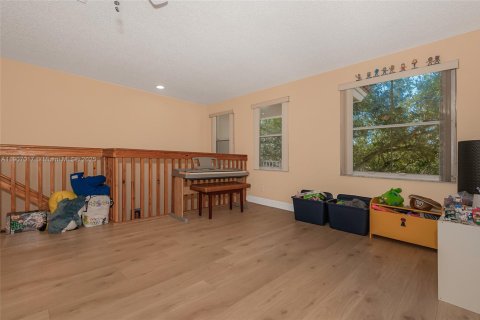 Townhouse in Pembroke Pines, Florida 3 bedrooms, 163.88 sq.m. № 1963621 - photo 28