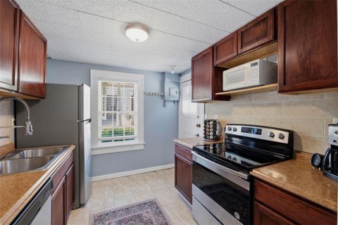 Villa ou maison à vendre à Saint Petersburg, Floride: 3 chambres, 207.54 m2 № 2273206 - photo 26