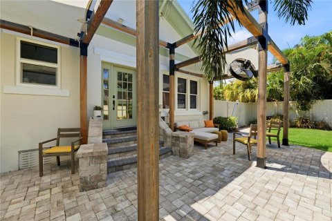 Villa ou maison à vendre à Saint Petersburg, Floride: 3 chambres, 207.54 m2 № 2273206 - photo 22