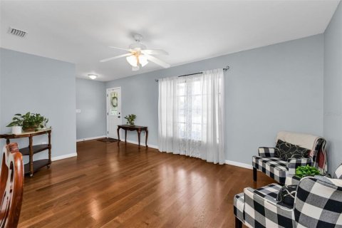 Villa ou maison à vendre à Port Charlotte, Floride: 2 chambres, 188.41 m2 № 1856087 - photo 3
