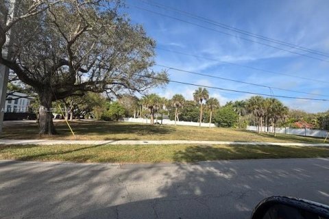 Terreno en venta en Pinecrest, Florida № 2043845 - foto 6