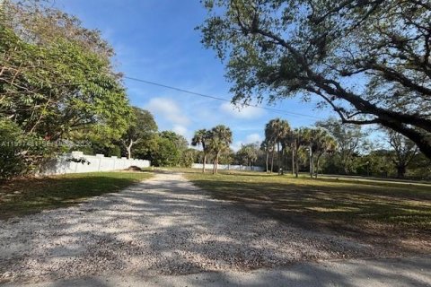 Terreno en venta en Pinecrest, Florida № 2043845 - foto 8