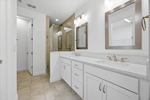 Touwnhouse à louer à Orlando, Floride: 4 chambres, 214.6 m2 № 2413598 - photo 8