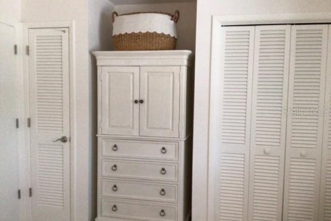 Townhouse in Boca Grande, Florida 2 bedrooms, 123.37 sq.m. № 2103953 - photo 19
